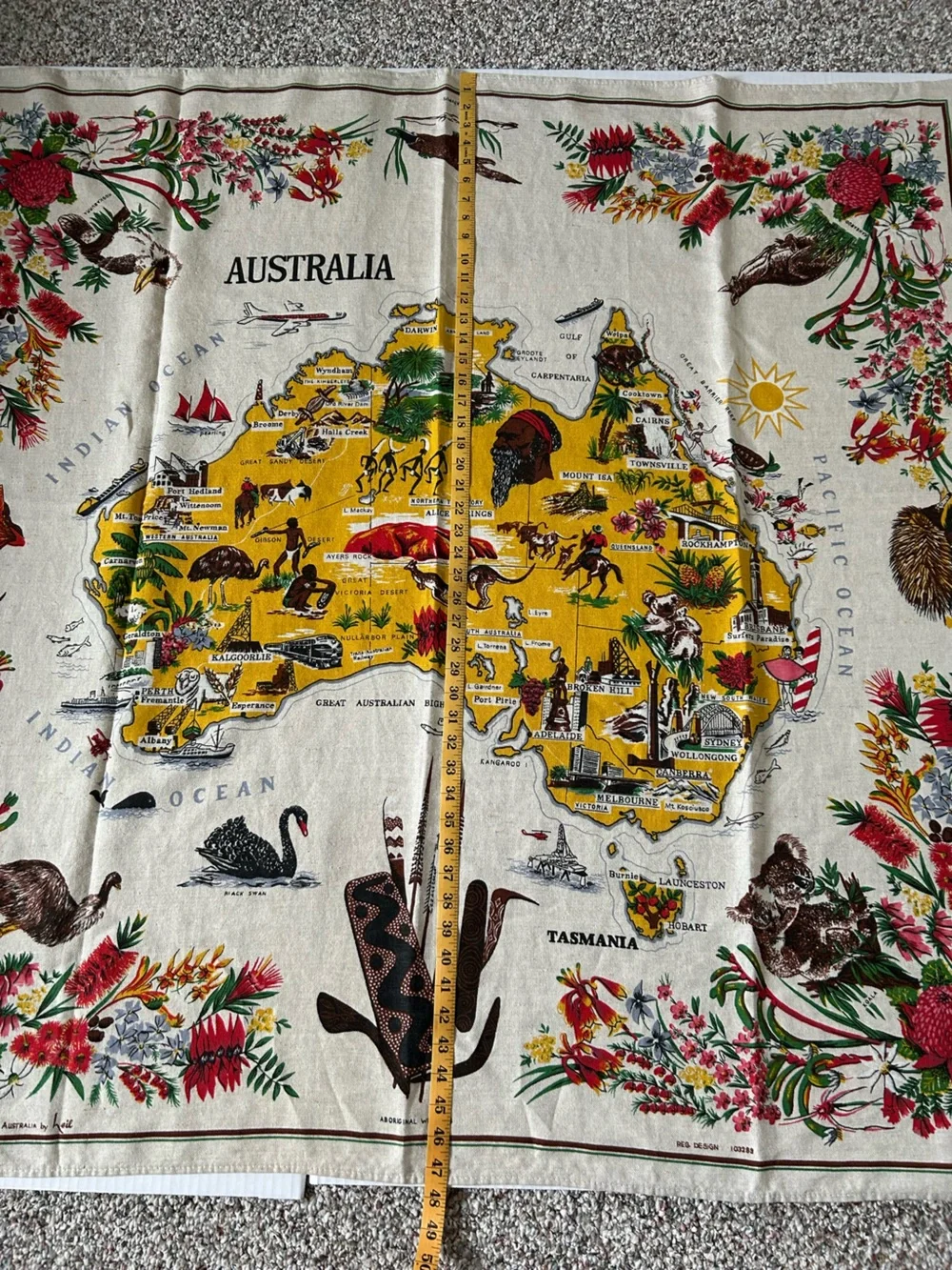 Leil Linen Vintage Australia Map Tapestry with Floral Border Kangaroo Kookaburra